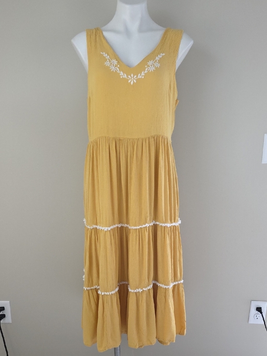 Joie Dresses & Skirts - JOIE Yellow Layered/ Tiered Sleeveless Embroidered Midi Boho Dress Size 10